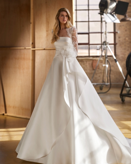 Sposa 2025 -  -  Modello  140