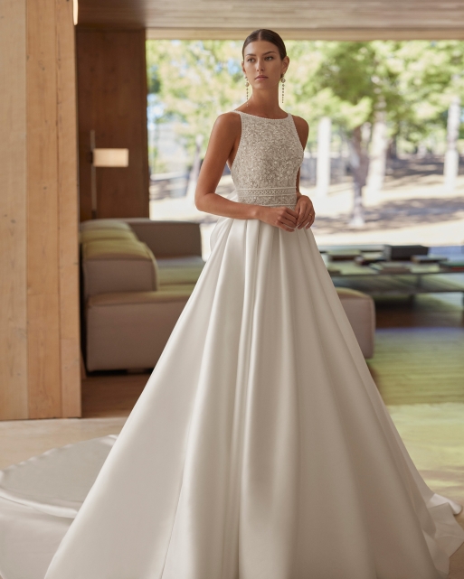 Sposa 2025 -  -  Modello  039