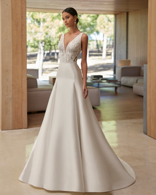 Sposa 2025 -  -  Modello  049