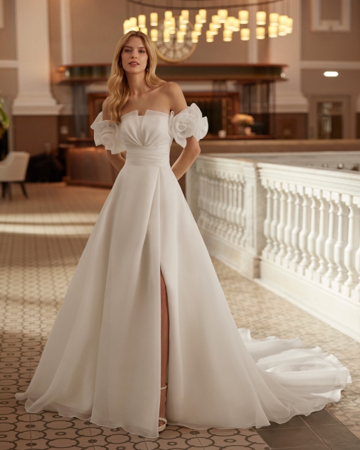 Sposa 2025 -  -  Modello  134