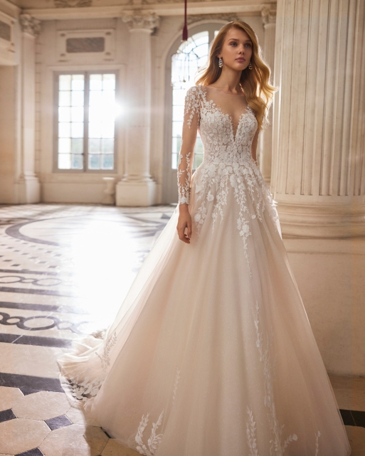 Sposa 2025 -  -  Modello  064