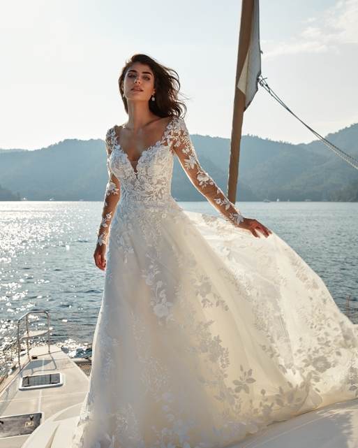 Sposa 2025 -  -  Modello  220