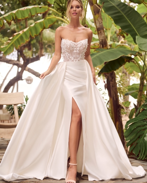 Sposa 2025 -  -  Modello  207