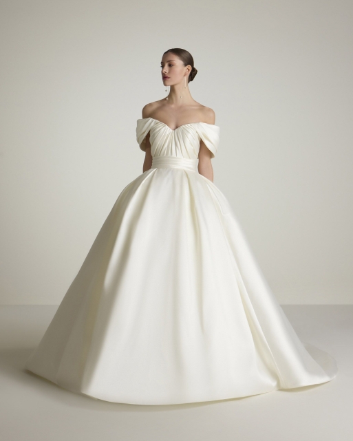 Sposa 2025 -  -  Modello  105